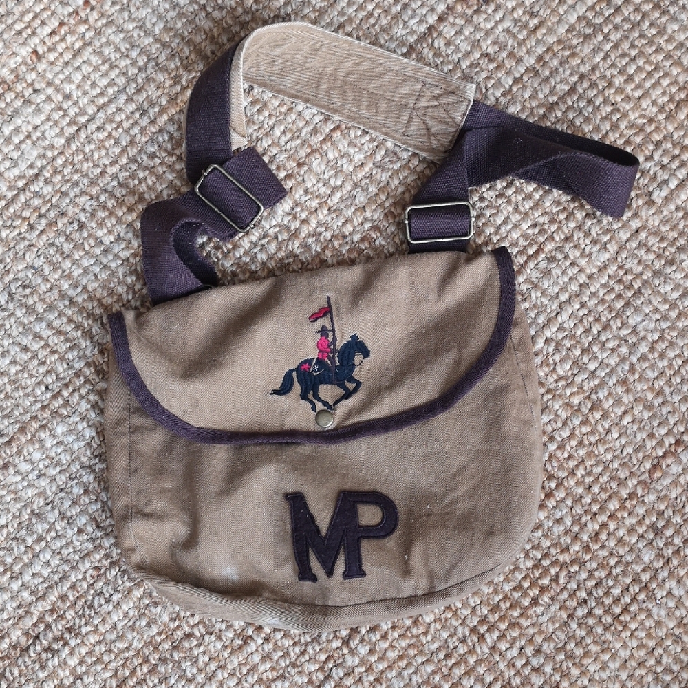 Red Canoe canvas RCMP bag